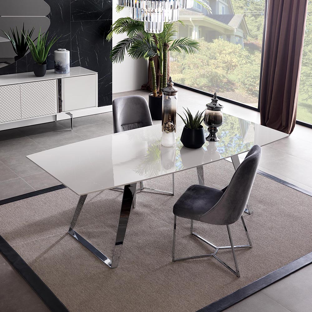 VESTA TABLE