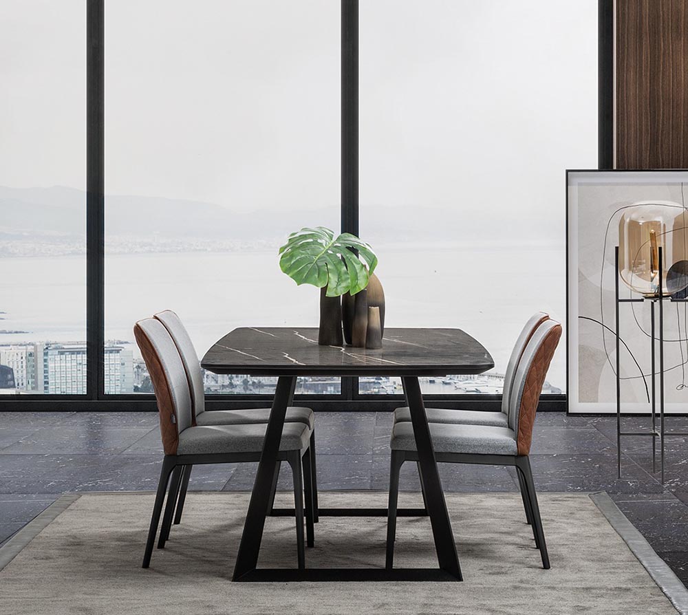 TORONTO TABLE