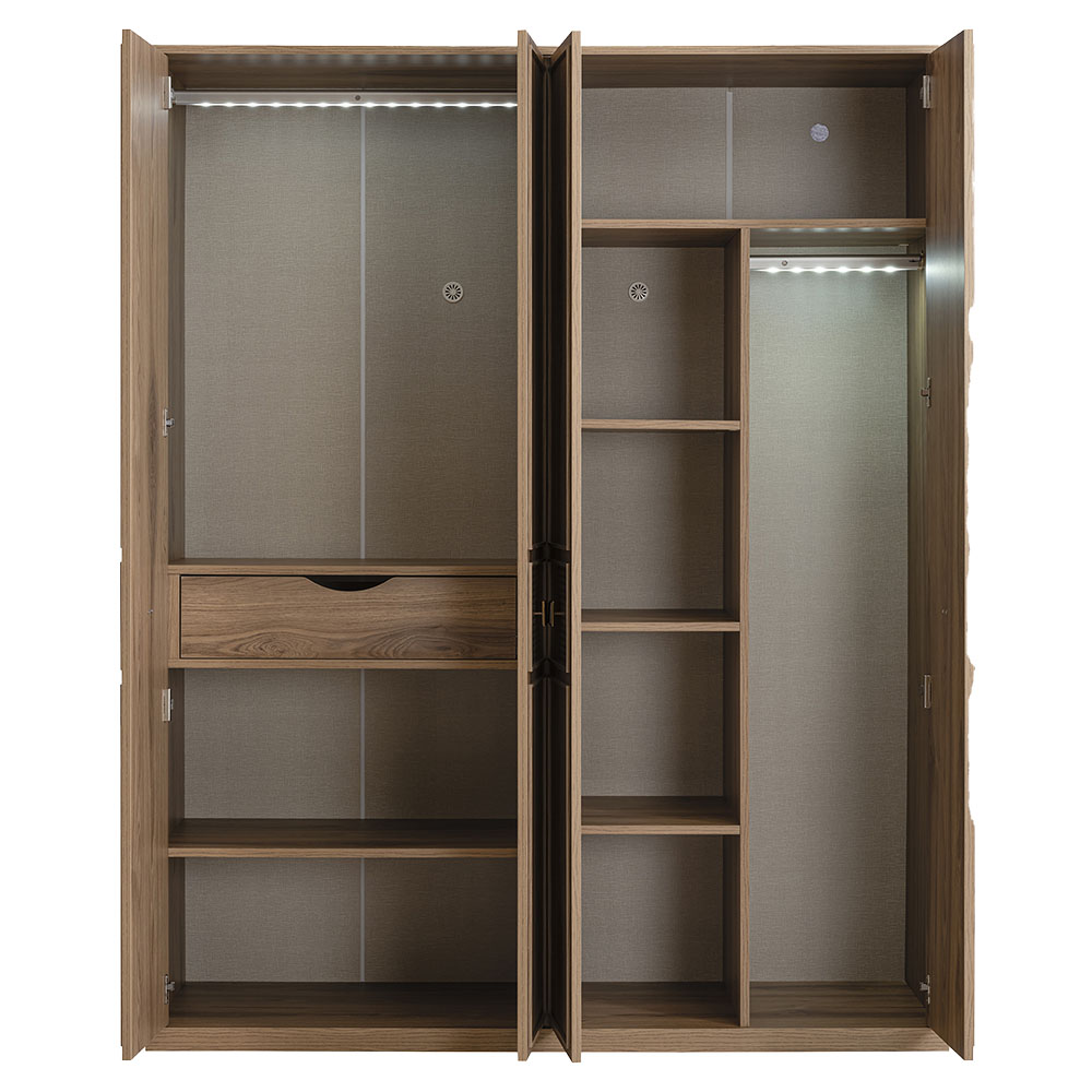 TRIO 4 DOOR WARDROBE