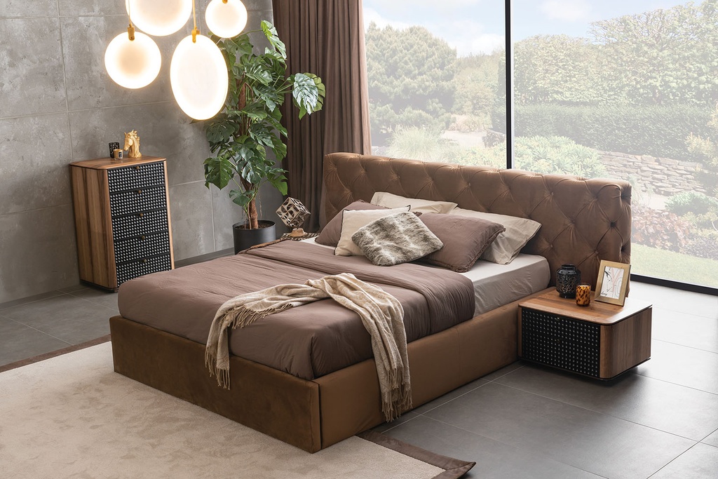 LAYLA CHEST OF DRAWERS